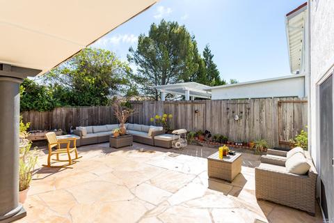 108 Silverpine Ln, Vallejo, CA 94591 photo 17