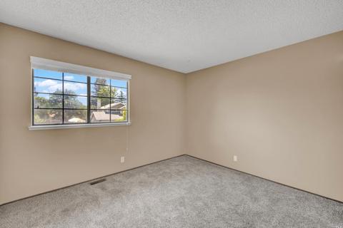 655 Hawk Dr, Vacaville, CA 95687 photo 31