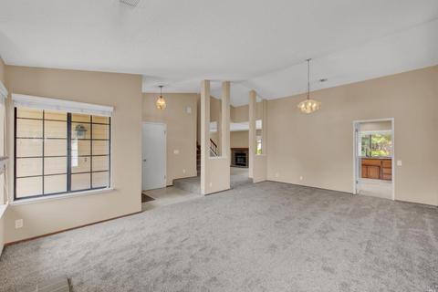 655 Hawk Dr, Vacaville, CA 95687 photo 10