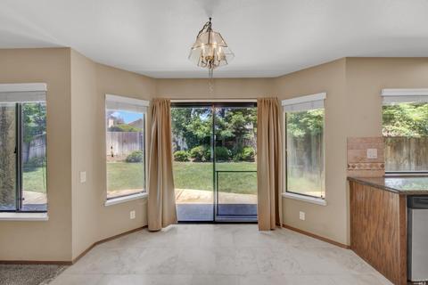 655 Hawk Dr, Vacaville, CA 95687 photo 20