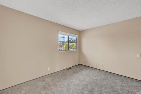 655 Hawk Dr, Vacaville, CA 95687 photo 30