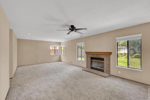 655 Hawk Dr, Vacaville, CA 95687 photo 14