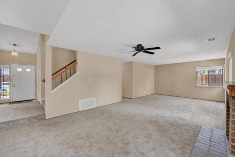 655 Hawk Dr, Vacaville, CA 95687 photo 16
