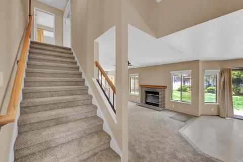 655 Hawk Dr, Vacaville, CA 95687 photo 13
