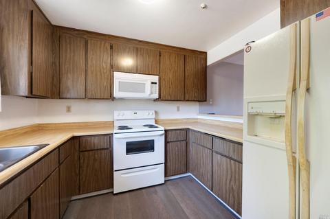 8124 Sunflower Dr, Cotati, CA 94931 photo 4