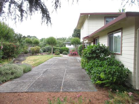 582 Este Madera Dr, Sonoma, CA 95476 photo 32
