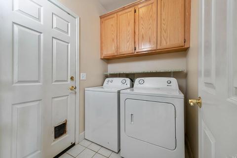 7848 Dove Ln, Windsor, CA 95492 photo 17