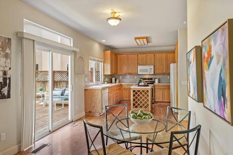 7848 Dove Ln, Windsor, CA 95492 photo 7