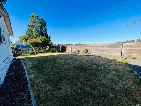 8029 Cliffrose St, Windsor, CA 95492 photo 15