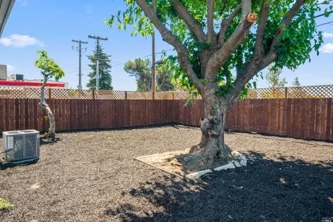 213 Utah St, Fairfield, CA 94533 photo 25