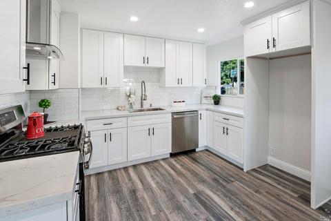 213 Utah St, Fairfield, CA 94533 photo 8