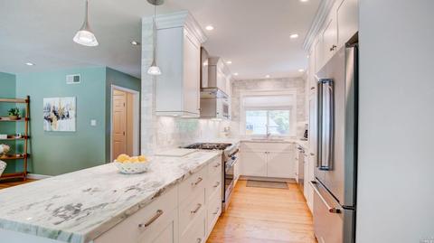 67 Gregory Dr, Fairfax, CA 94930 photo 4