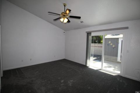 1360 Ingrid Dr, Dixon, CA 95620 photo 16