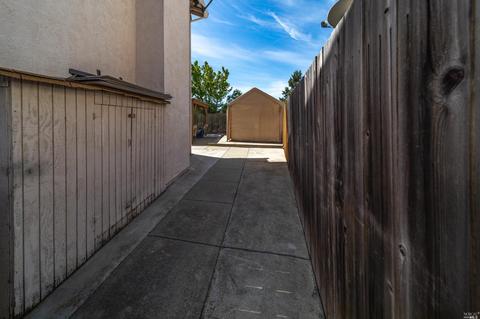 180 Zircon Ct, Vallejo, CA 94589 photo 49