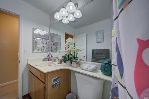 180 Zircon Ct, Vallejo, CA 94589 photo 36