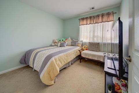 180 Zircon Ct, Vallejo, CA 94589 photo 33