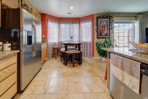 180 Zircon Ct, Vallejo, CA 94589 photo 15