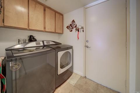 180 Zircon Ct, Vallejo, CA 94589 photo 38