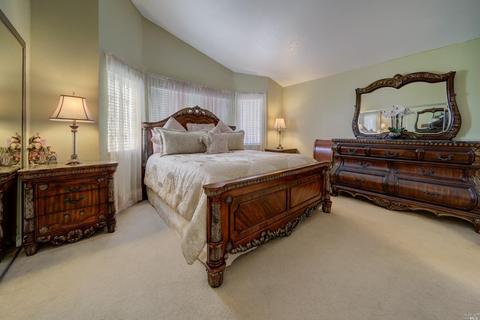 180 Zircon Ct, Vallejo, CA 94589 photo 24