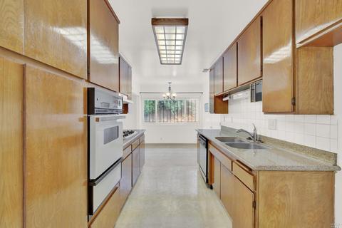 308 Aragon St, Vallejo, CA 94591 photo 37