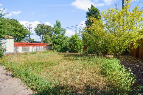 407 Bell Ave, Fairfield, CA 94533 photo 21