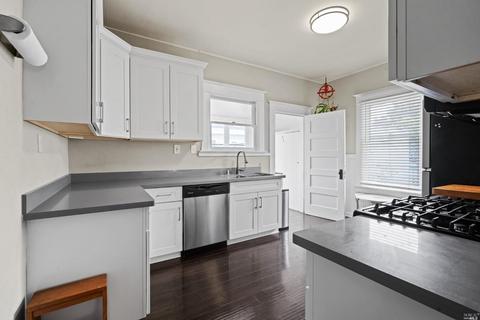 710 Monterey St, Vallejo, CA 94590 photo 12