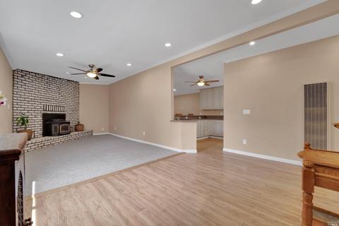 287 Cottonwood Dr, Vallejo, CA 94591 photo 3