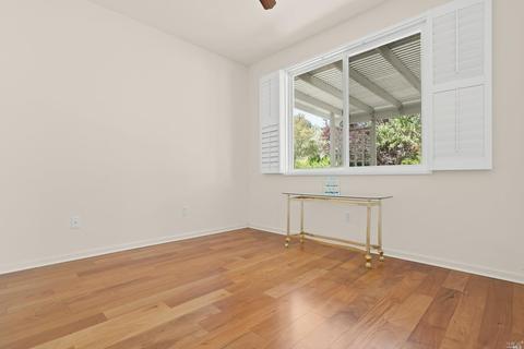 201 Creekside St, Cloverdale, CA 95425 photo 17