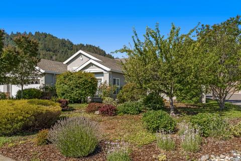 201 Creekside St, Cloverdale, CA 95425 photo 5
