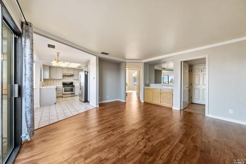 224 Clearview Dr, Vallejo, CA 94591 photo 9