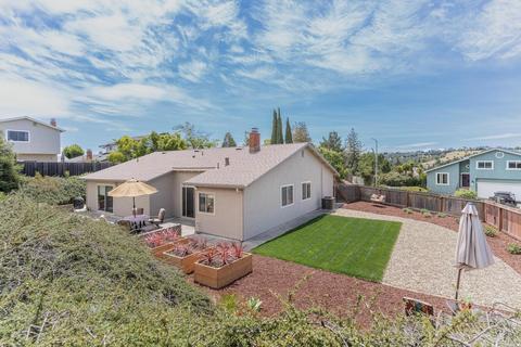1204 Devlin Dr, Vallejo, CA 94591 photo 3