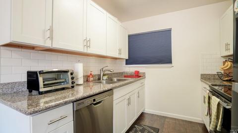 151 Marquette Ave, Vallejo, CA 94589 photo 10