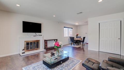 151 Marquette Ave, Vallejo, CA 94589 photo 5