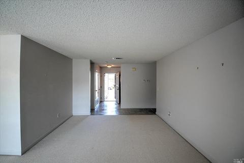 260 Clydesdale Dr, Vallejo, CA 94591 photo 8