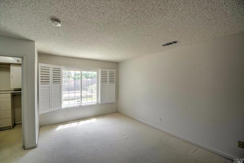 260 Clydesdale Dr, Vallejo, CA 94591 photo 32