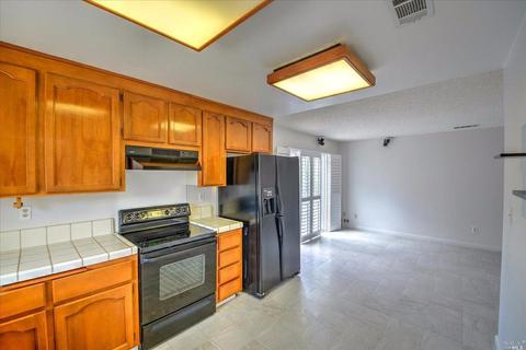 260 Clydesdale Dr, Vallejo, CA 94591 photo 13