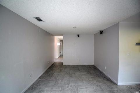 260 Clydesdale Dr, Vallejo, CA 94591 photo 19