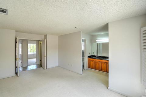 260 Clydesdale Dr, Vallejo, CA 94591 photo 33