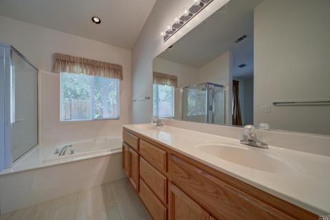 800 Emerald Bay Dr, Fairfield, CA 94534 photo 15