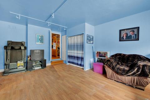 351 Swan Way, Vallejo, CA 94589 photo 21