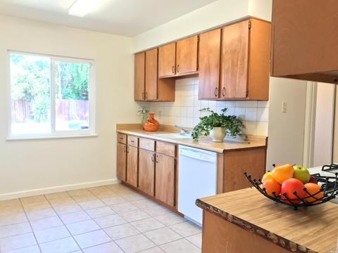 509 Warford Ave, Vallejo, CA 94591 photo 14
