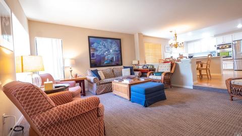 372 Troon Dr, Napa, CA 94558 photo 17