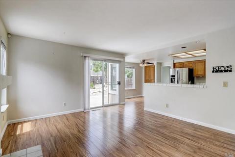 439 Quince St, Windsor, CA 95492 photo 10
