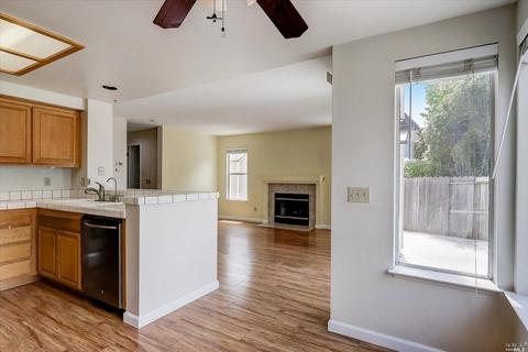 439 Quince St, Windsor, CA 95492 photo 18