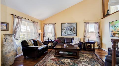 1072 Topsail Dr, Vallejo, CA 94591 photo 3
