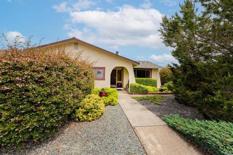 1391 Concord St, Ukiah, CA 95482 photo 2