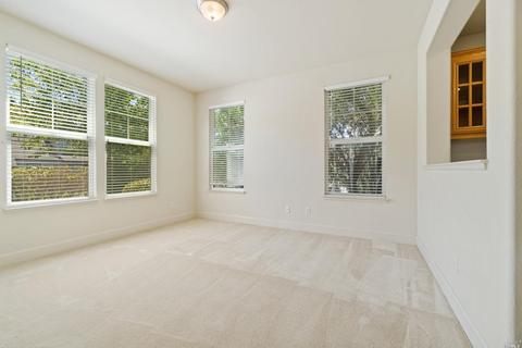 2369 Lansdowne Pl, Vallejo, CA 94591 photo 12