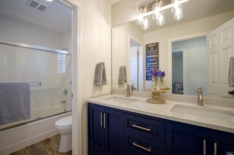 115 Decanter Cir, Windsor, CA 95492 photo 32
