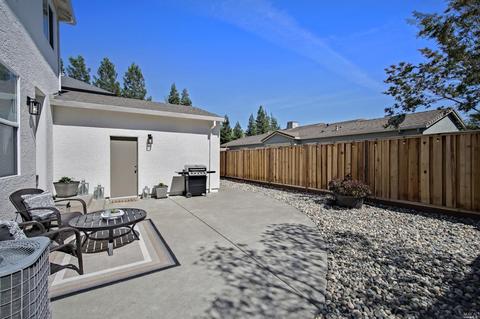 115 Decanter Cir, Windsor, CA 95492 photo 39