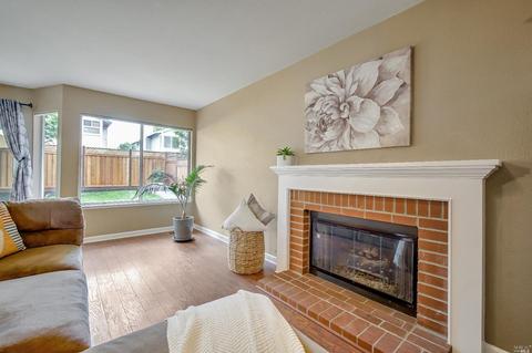 926 Buckingham Dr, Windsor, CA 95492 photo 14
